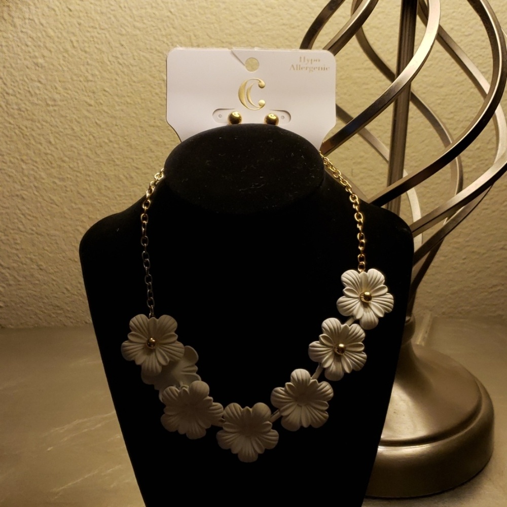 Necklace with matching earrings